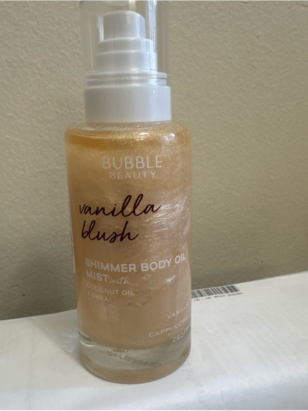 Vanilla Blush Shimmer Body Oil Mist - Golden